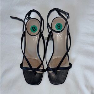 Mari A. Size 8 Elegant Black Strappy Sandals, New